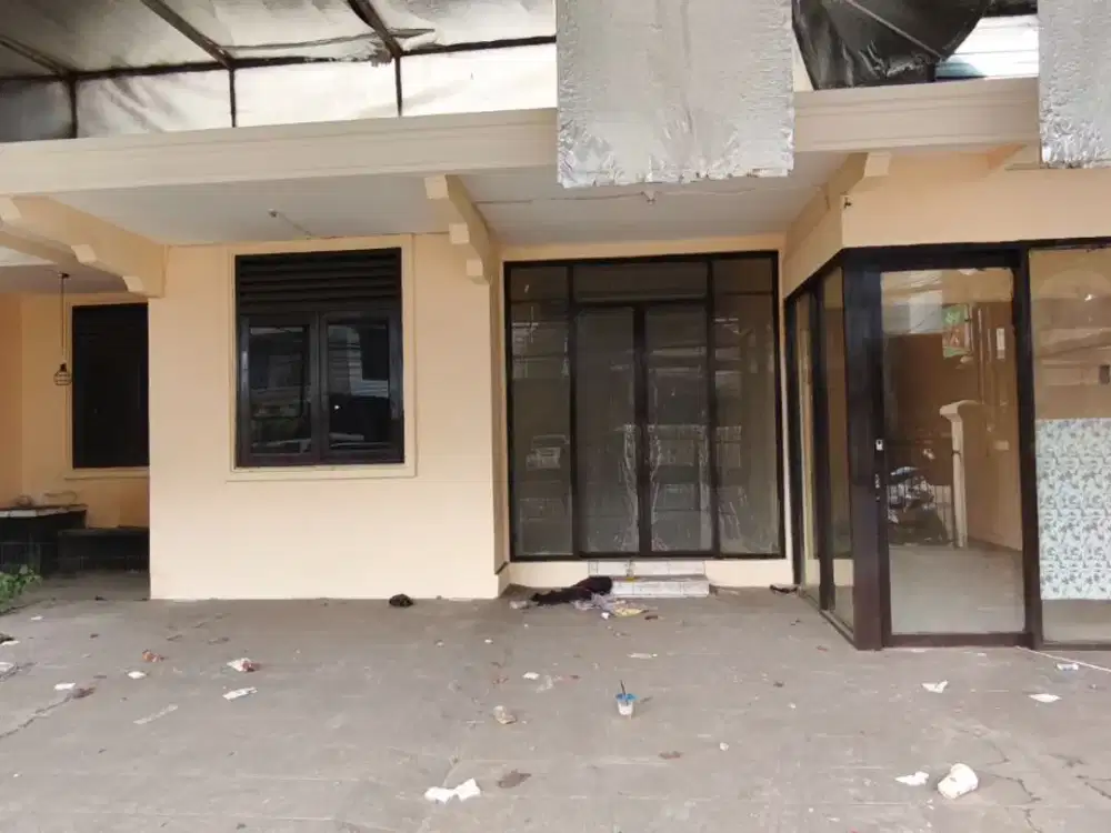 SEWA RUMAH DI MEKAR WANGI, JALAN UTAMA
