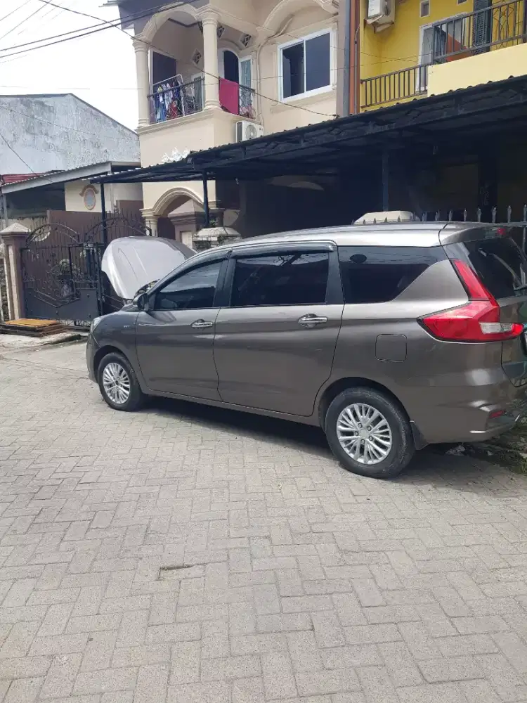 SUZUKI ERTIGA GX 2019