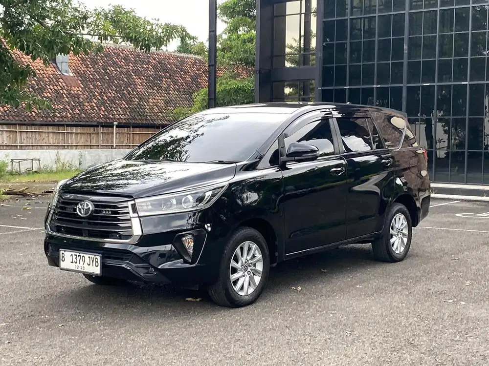 INNOVA REBORN 2.4 V 2021/2022 AT