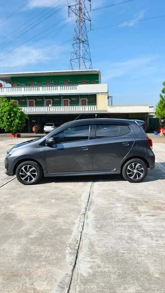 Daihatsu Ayla R 1.2 MT 2018