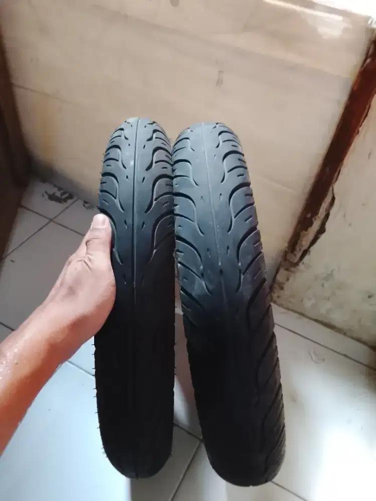 dijual pelek recing + ban nya