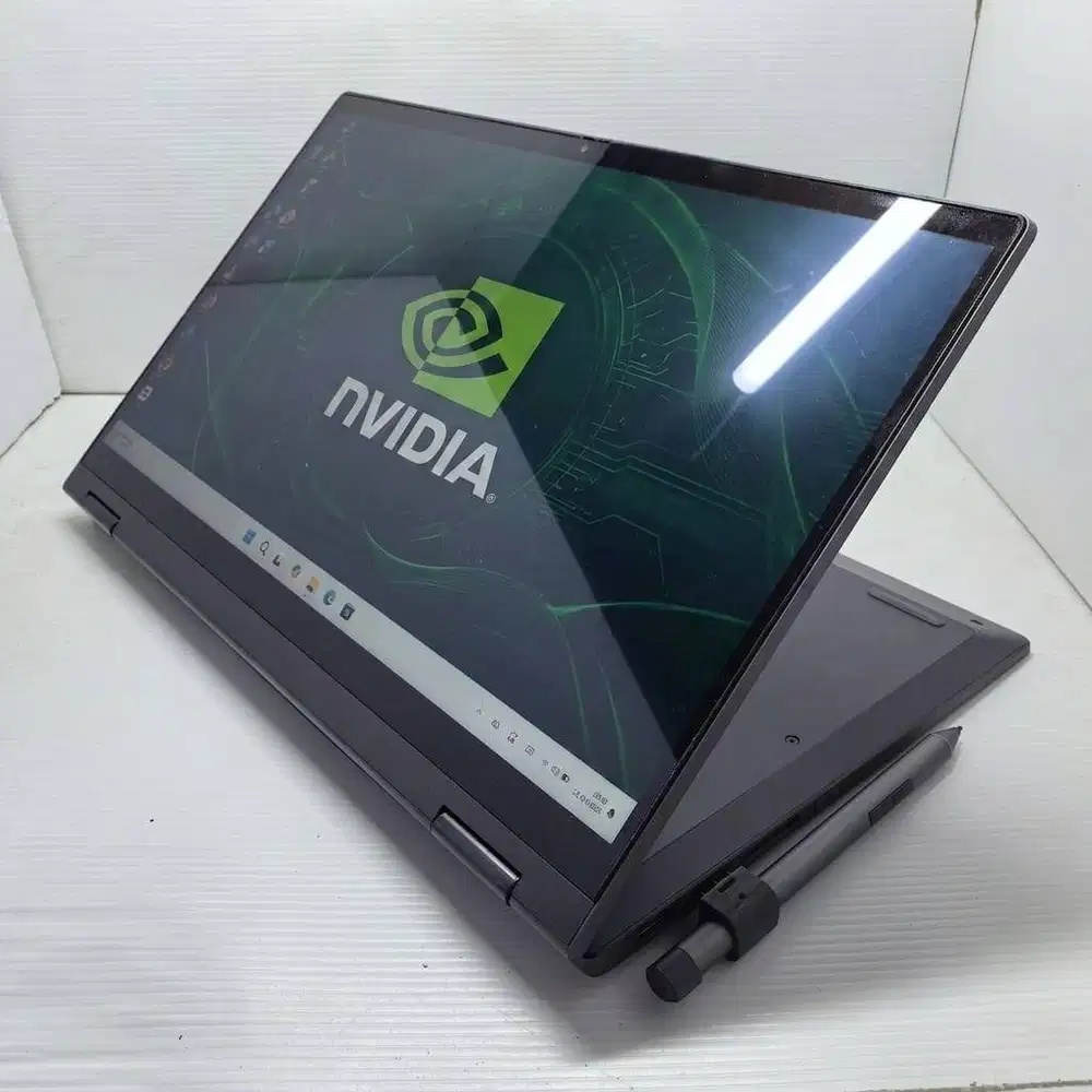 LAPTOP RENDER SLIM TOUCHSCREEN LENOVO FLEX 5 14 CORE I7 NVIDIA 16/1000