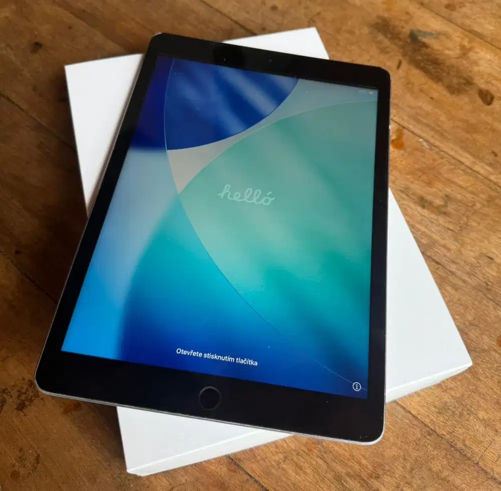 iPad Gen 9 64GB WiFi Only - Space Grey (Fungsi Normal)