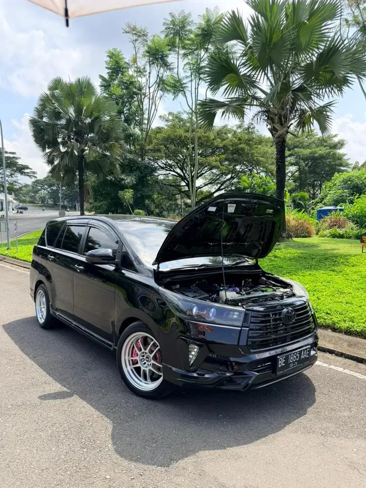 Toyota Innova V 2021