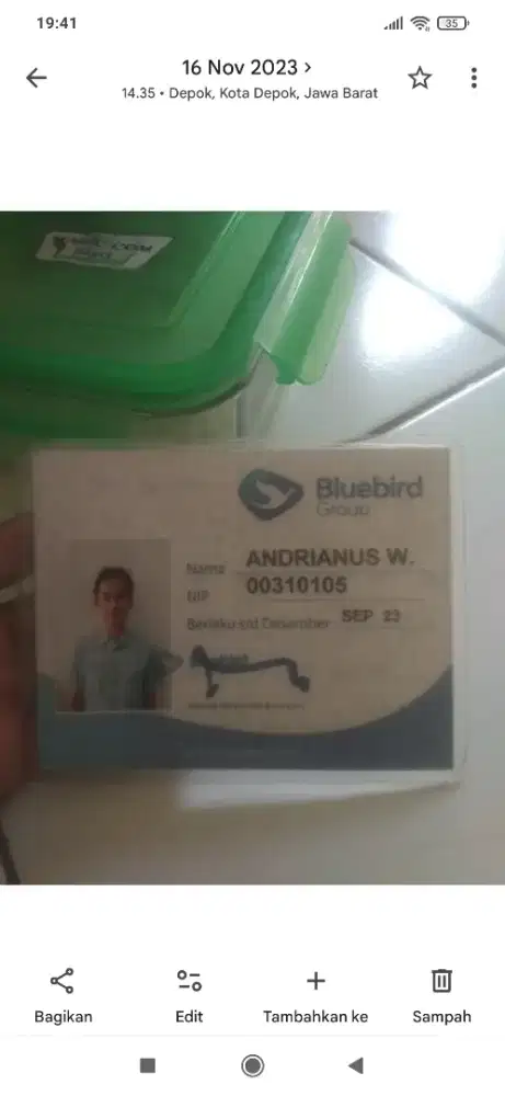 Mencari lowongan pekerjaan
