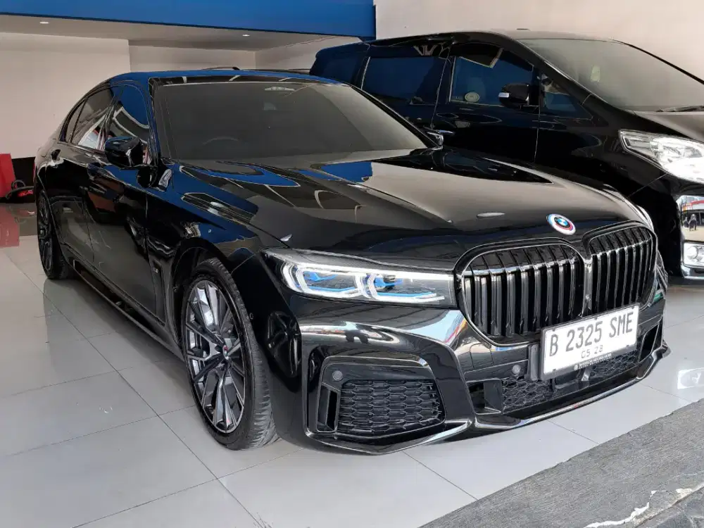 BMW 730 LI [ 12 RB MILES ] NIK 2022