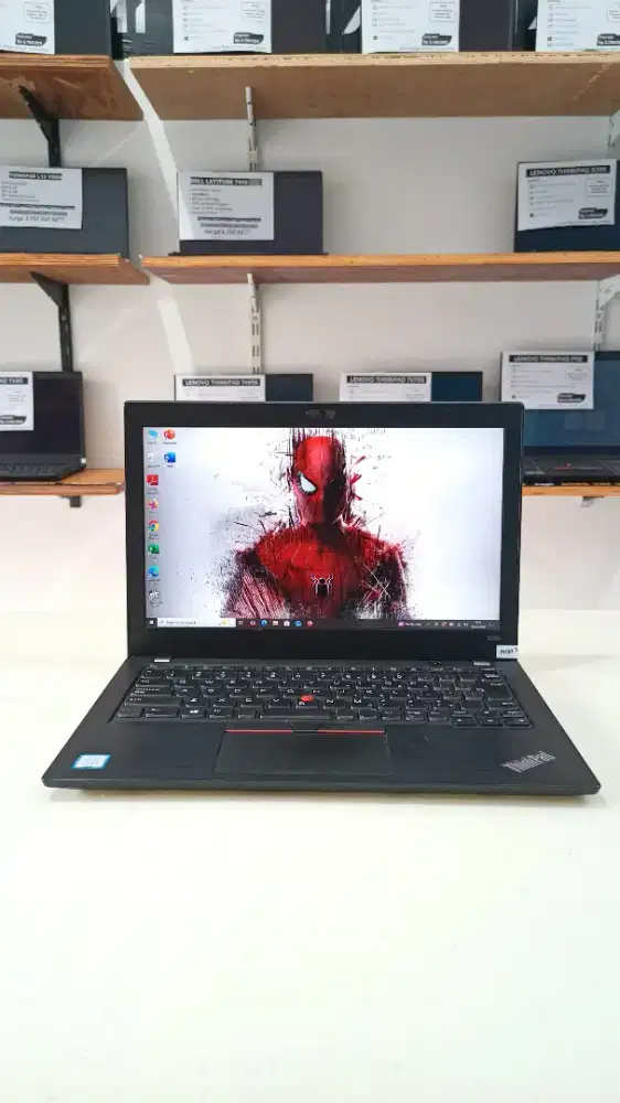 Laptop Lenovo Thinkpad X280 Intel Core i5-Gen8 Ram 8 GB, Touchscreen