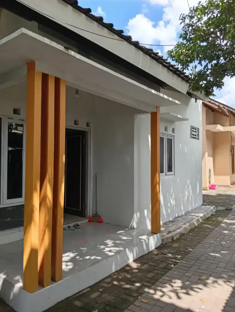 Nook 8 Kos Putri 150m ke UNISA