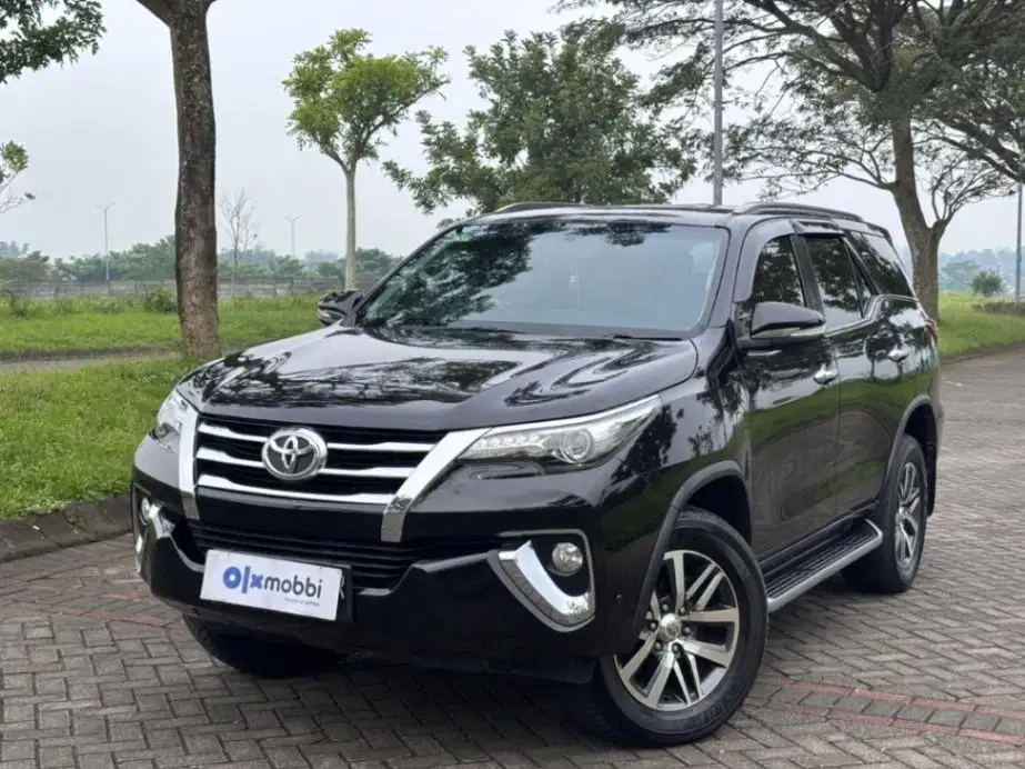 Toyota Fortuner 2.4 4x2 VRZ Solar OTOMATIS 2017 WZR
