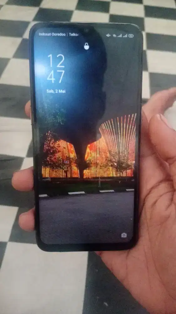 Dijual cepat hp oppo f9 ram 4/64 GB