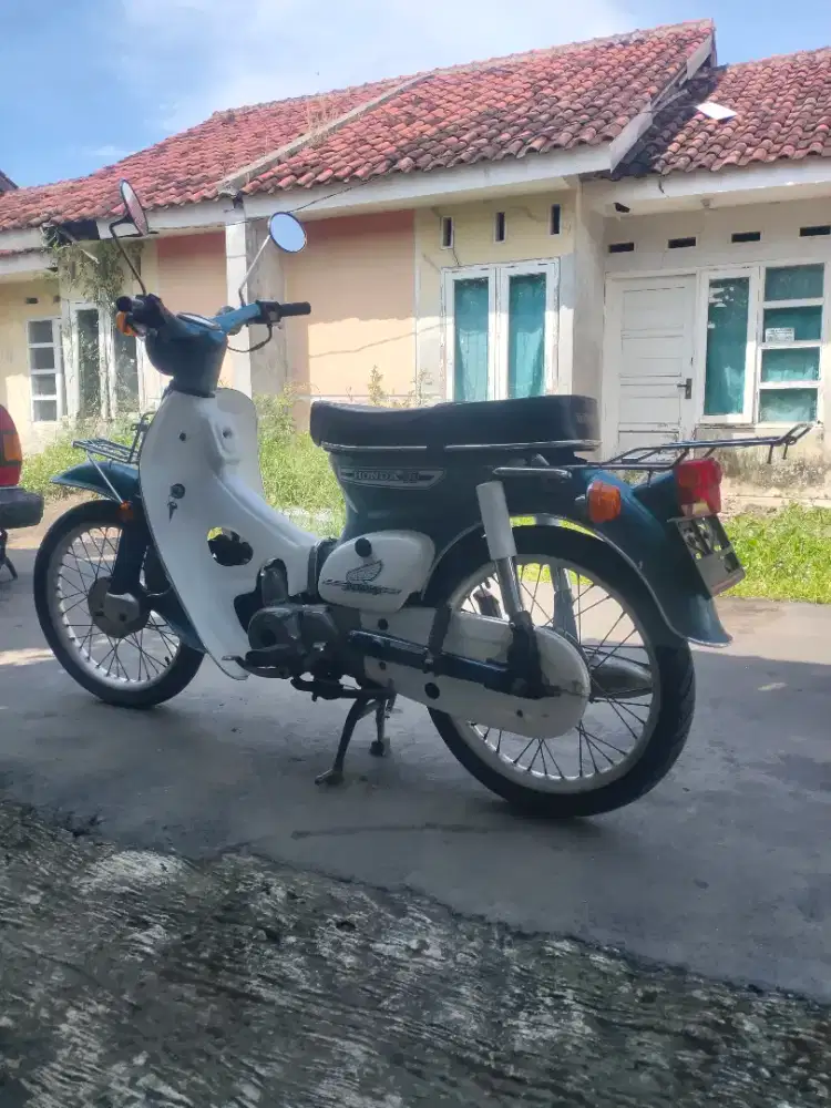 Honda c70 asli warna biru sangat jarang