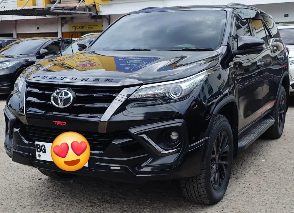 Fortuner 2,4 A/T Vrz TRD 4x2