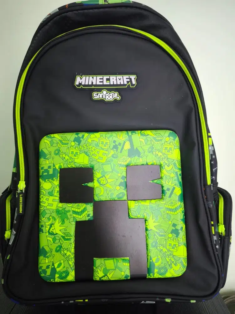 Smiggle Minecraft trolley bag