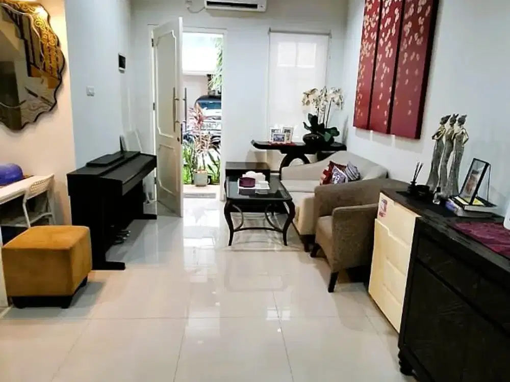 Rumah cirendeu  tangsel dekat lebak bulus dan Fatmawati siap huni