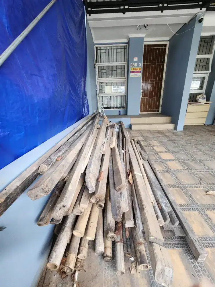 Kayu bekas 1 pickup 200 ribu