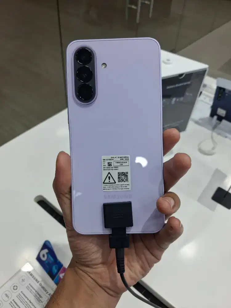 Samsung A37 8/256