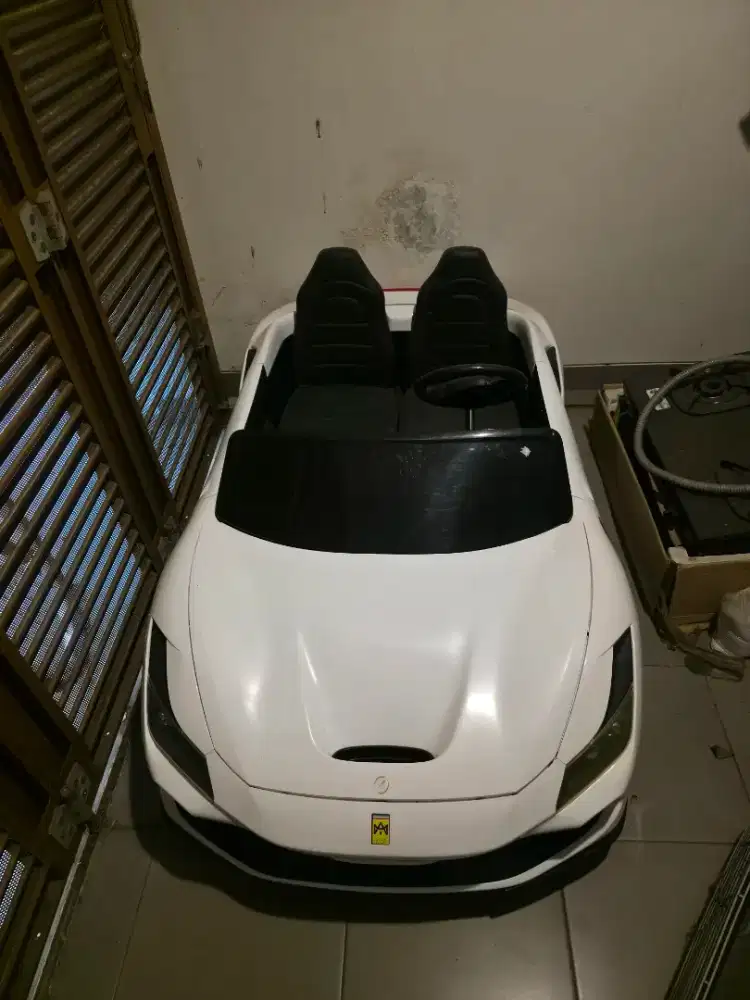 Mainan Mobil Aki Sport YUKITA
