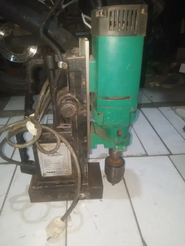 Bor magnet 28mili