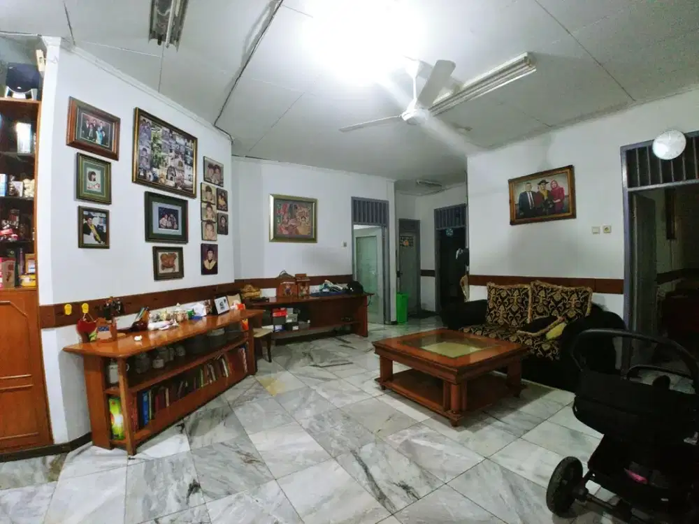 Rumah Mewah Murah di Johar Baru Salemba S295