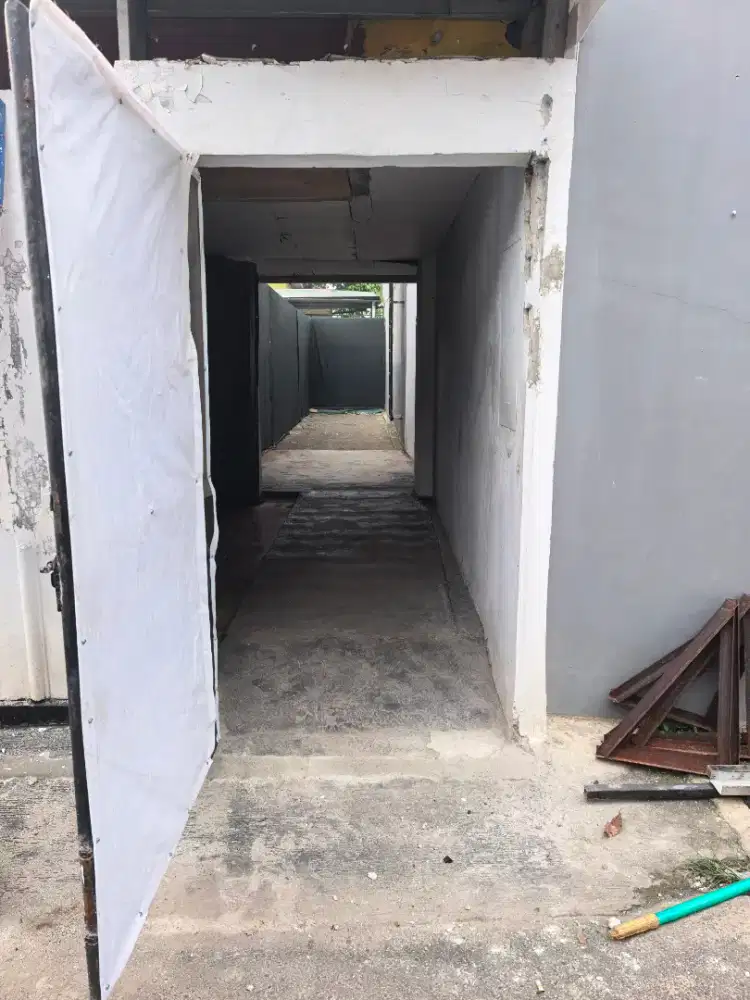 Disewakan Bulanan Lahan Kosong 36m2 Untuk Gudang/Parkiran dll Condet