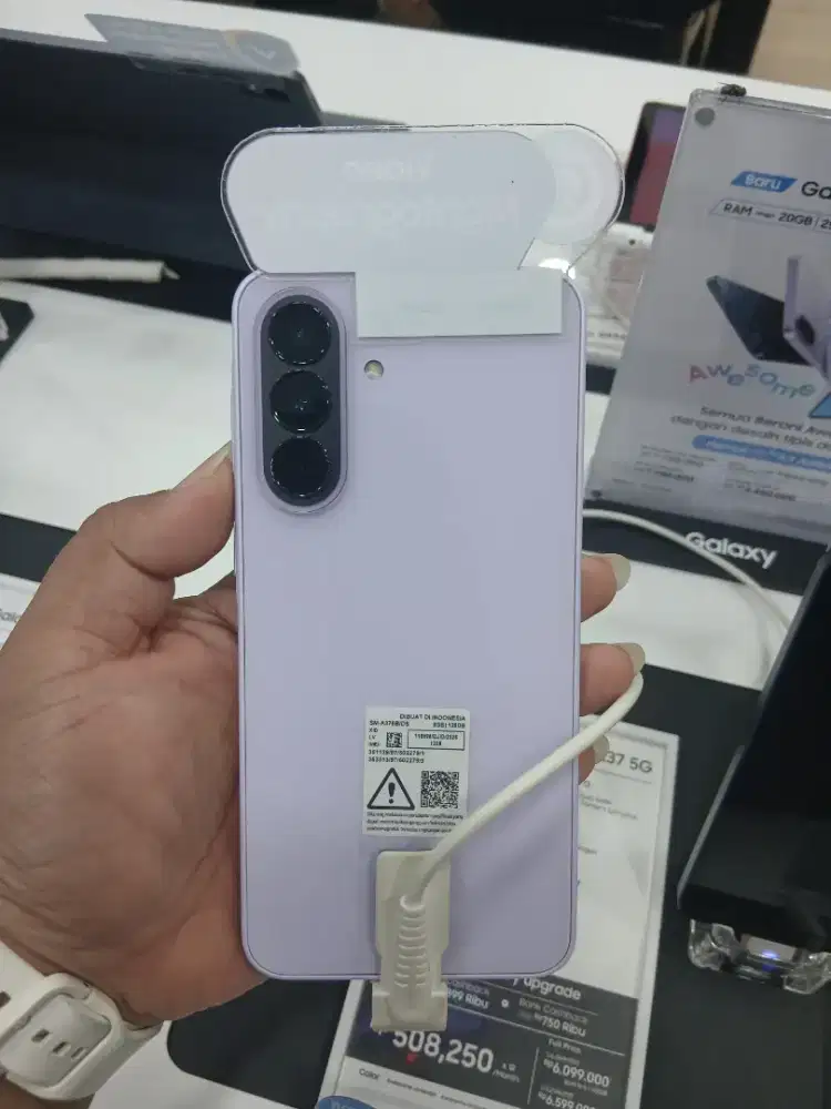 Samsung A37 8/256