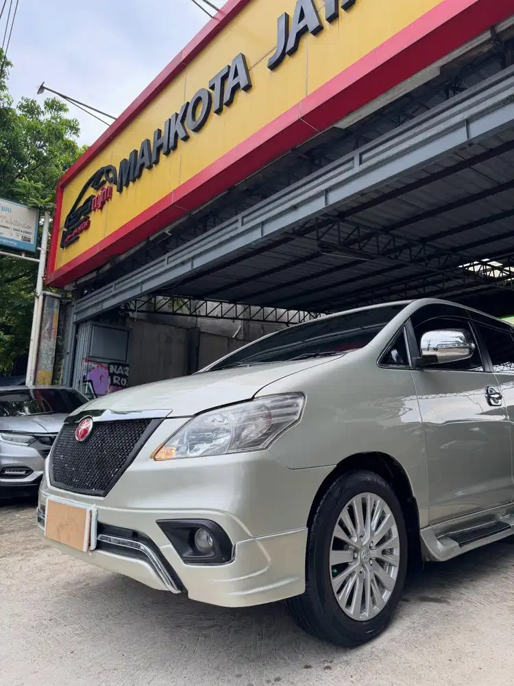 TOYOTA KIJANG INNOVA E 2.0 AT 2013(KM80RB)FULL UPGRADE V/DP10JT/NOPR!!
