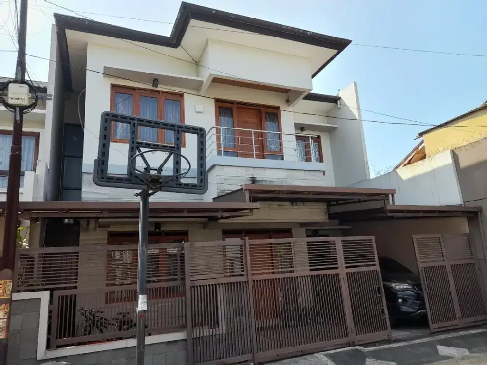 Rumah 2 Lantai Bagus di Permata Arcamanik – Dekat Sport Jabar, Siap Huni!