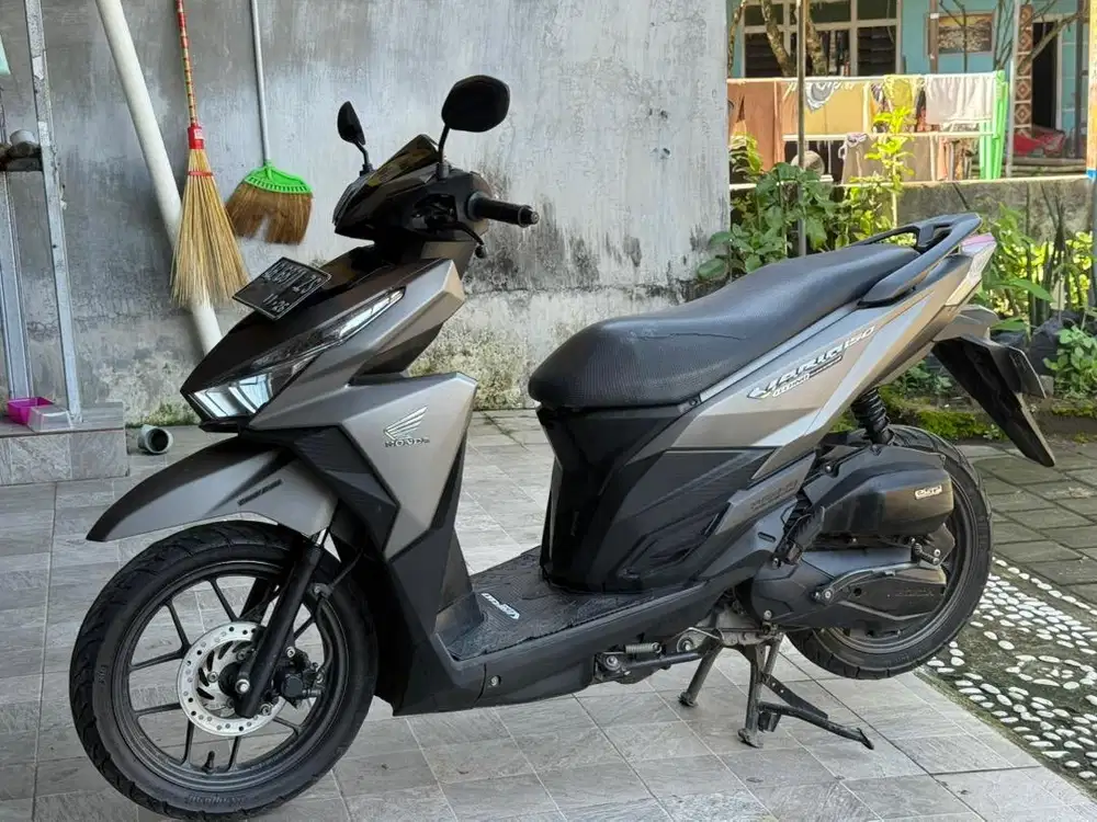 Vario 150 2016 ab pajak on