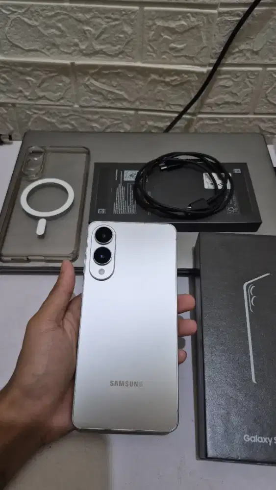 Samsung S25 edge 12/256 fullset