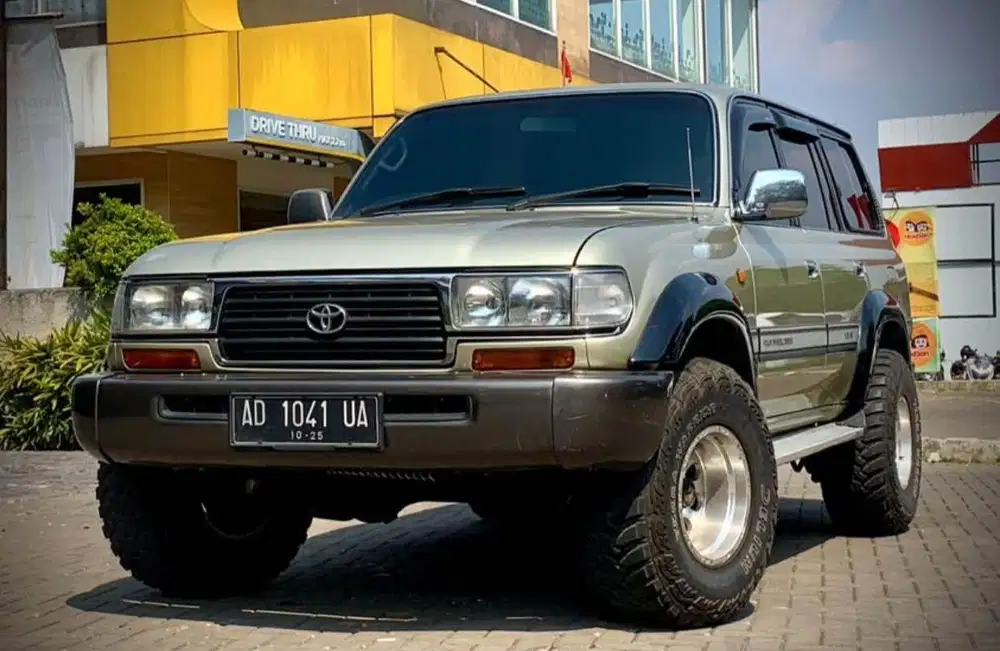 TOYOTA LAND CRUISER VXR AT DIESEL 1997