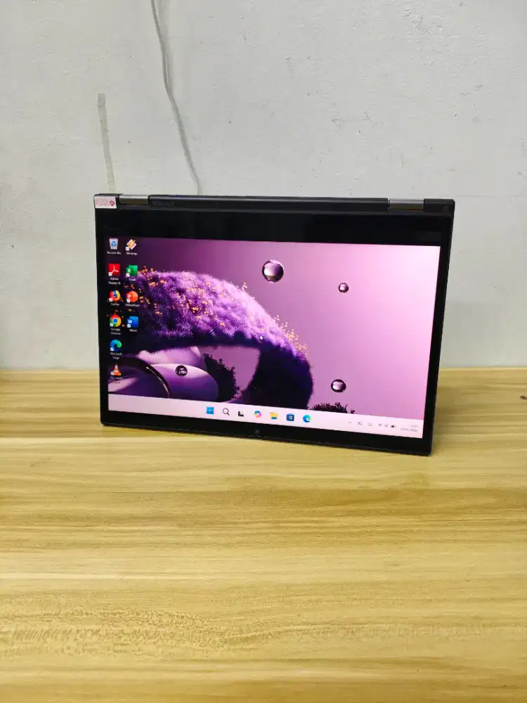 Lenovo Thinkpad L13 Yoga. Core i5-10210U. Ram 8gb. Ssd 256gb. Touch