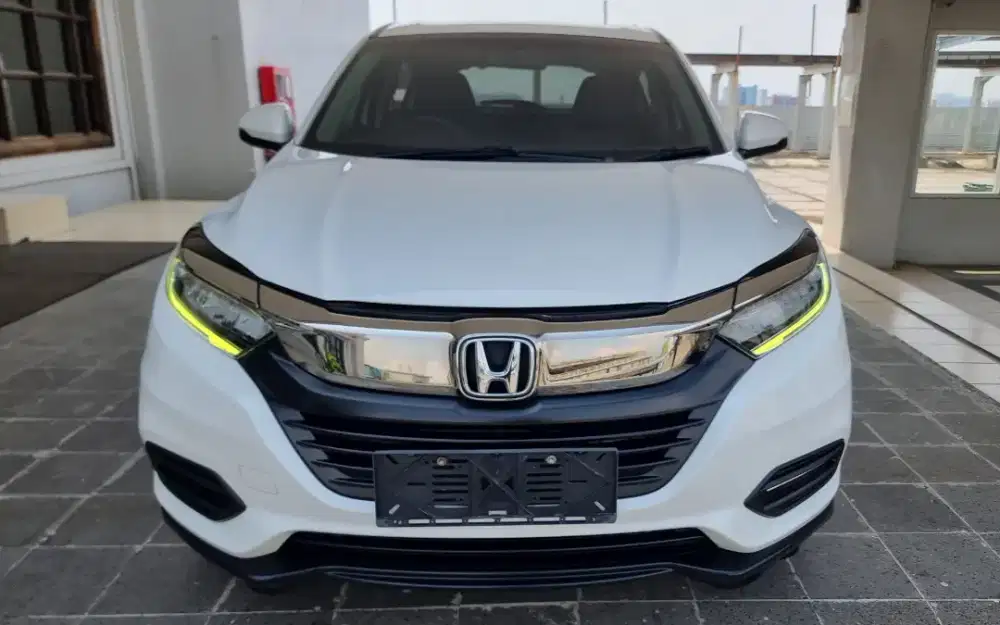 HONDA HRV 1.5 SE CVT 2019 - KM 60RB, TGN 1 DR BARU, ANTIK GRESS !!!