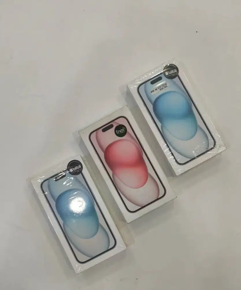 iPhone 15 Basic/128Gb New
