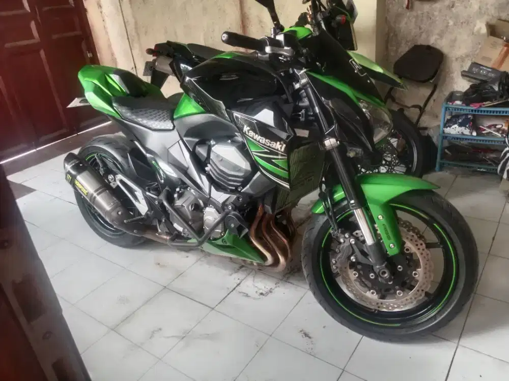 KAWASAKI Z800 tahun 2016