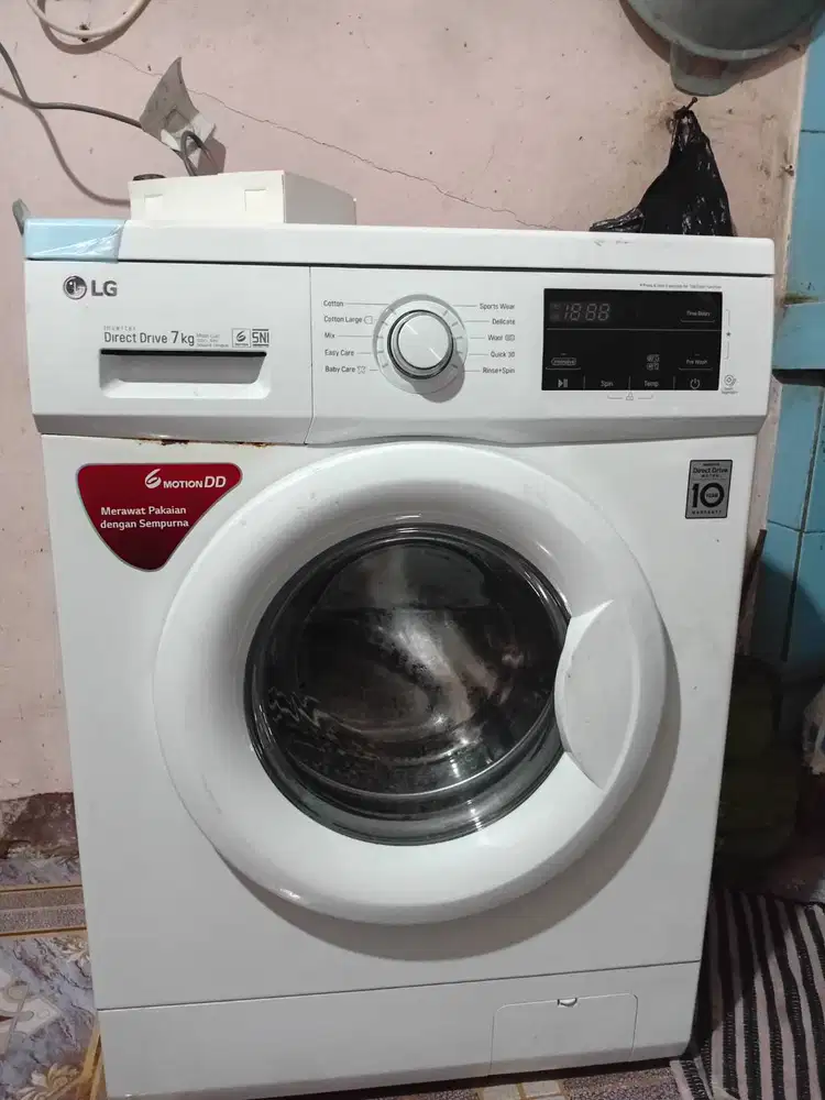 Mesin cuci LG front loading