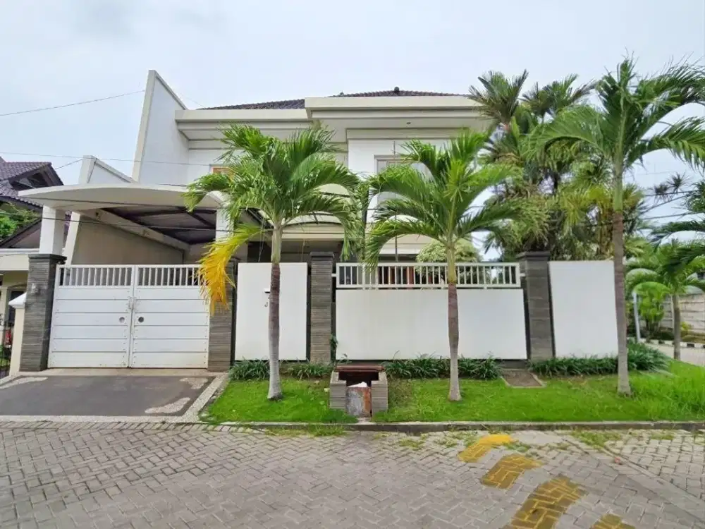 Rumah Wisma Mukti STRATEGIS, FURNISHED, ROW JALAN 4 MOBIL