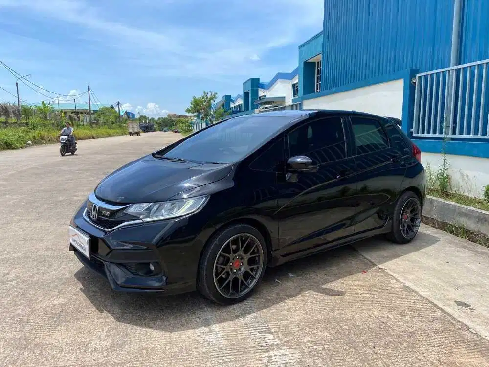 HONDA JAZZ RS AT 2017