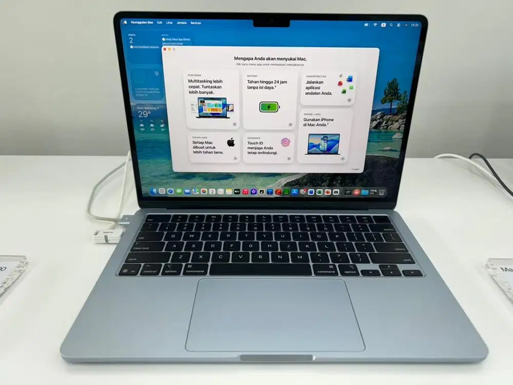 MacBook Air M4 2025