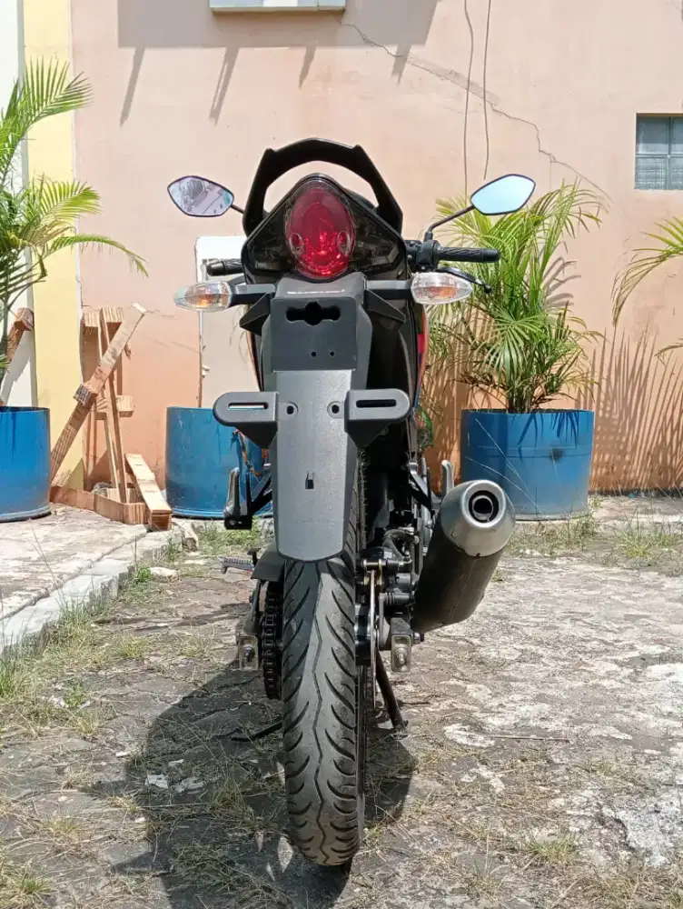 Dijual Cash / Kredit Suzuki Satria 150 Tahun 2025 Km Rendah