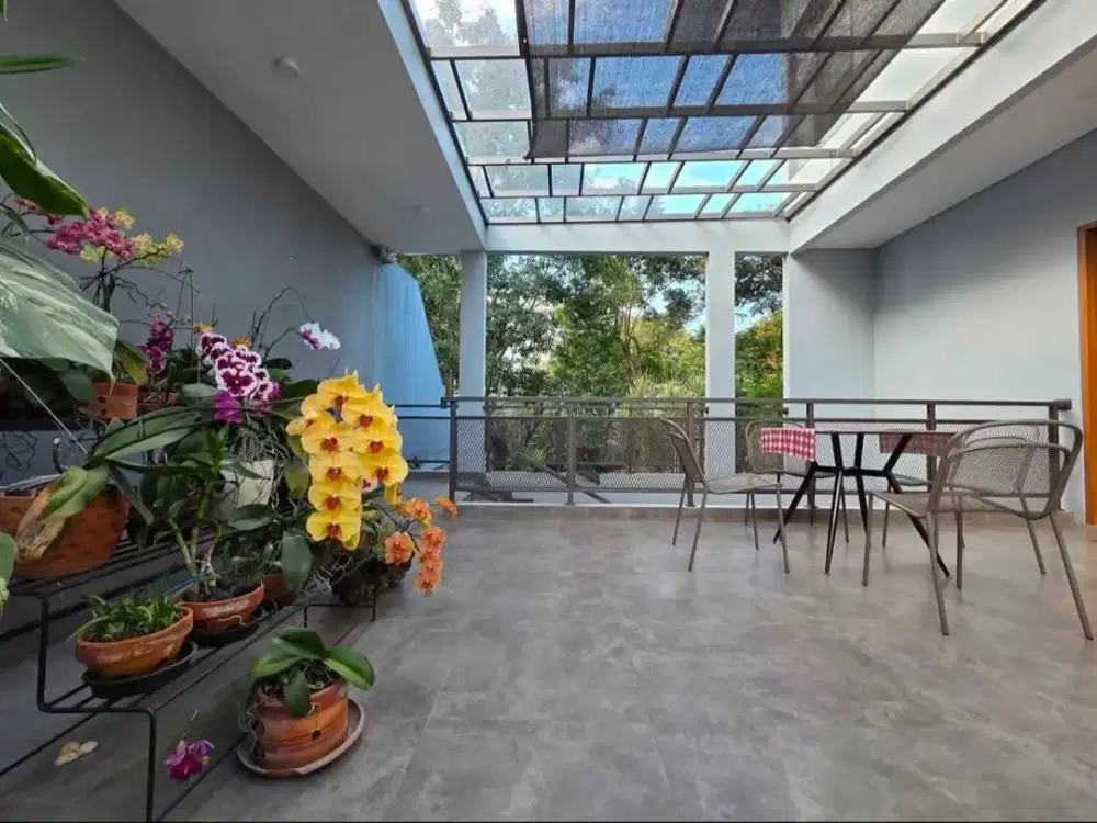 DIJUAL VILLA EXTREME CLEAN DI RESORT DAGO PAKAR BANDUNG TERAWAT NYAMAN AMAN