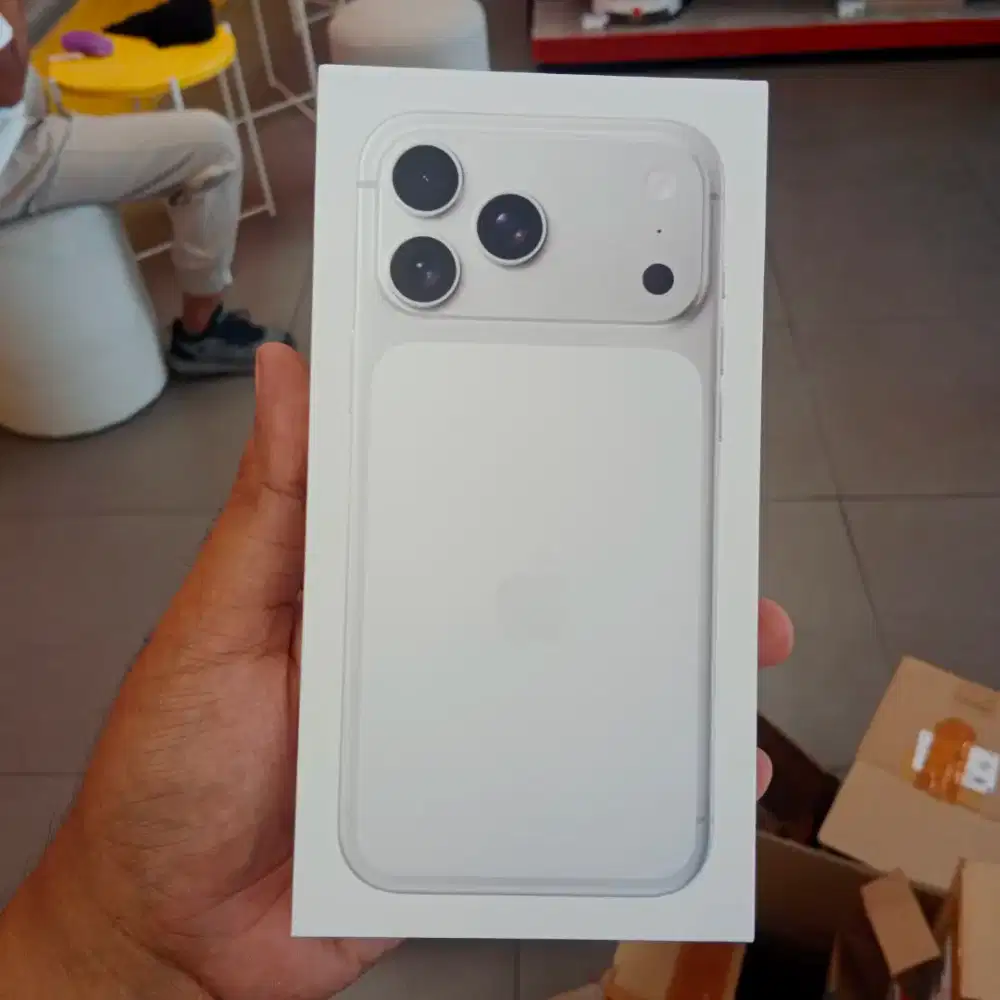 IPhone 17 ProMax 256GB Silver Garansi iBox Bisa Cicilan