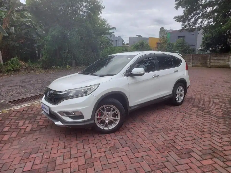 Honda CR-V 2.4 RS Bensin-AT 2015 Putih LLE