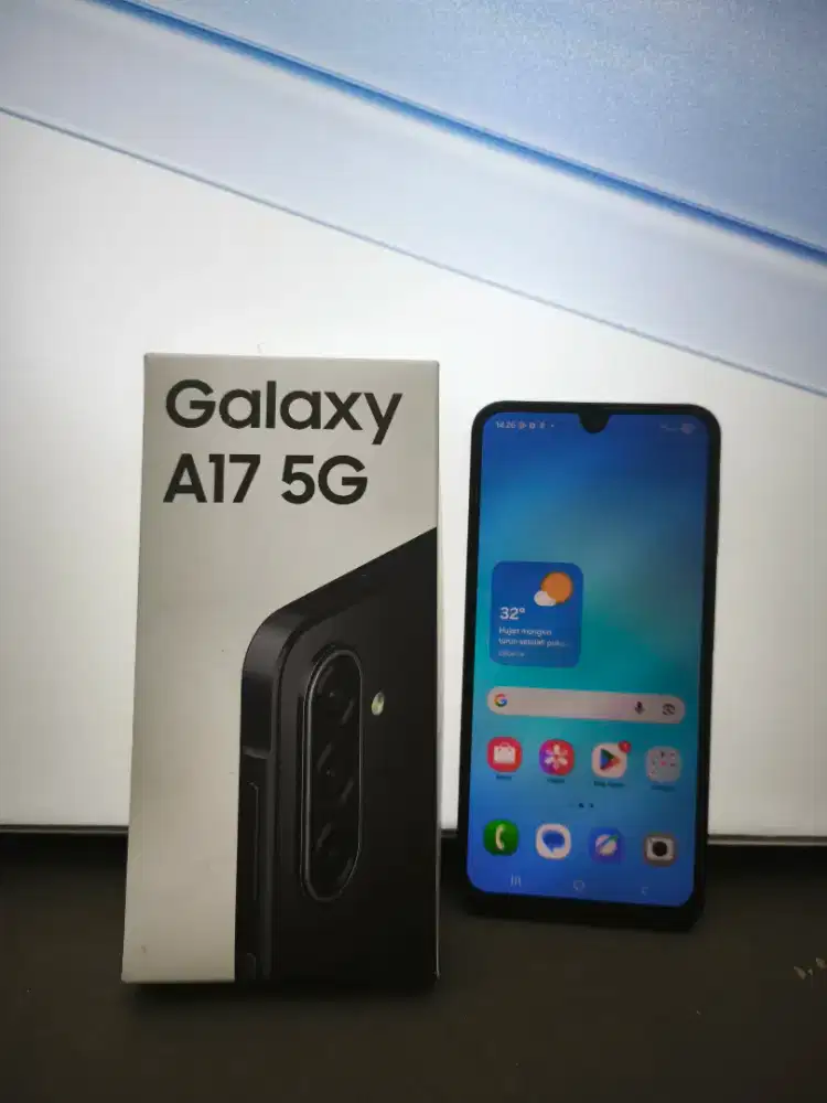 Samsung A17 5G 8/256 black