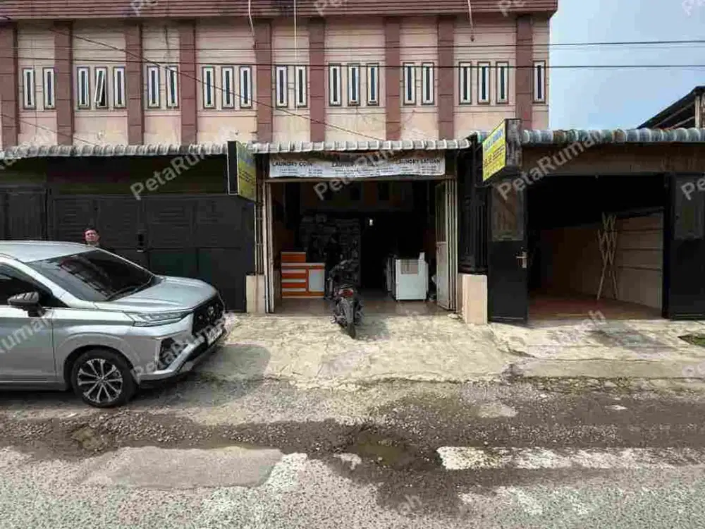 Jalan Jawa Daerah Gatot Subroto Dekat Brastagi Supermarket