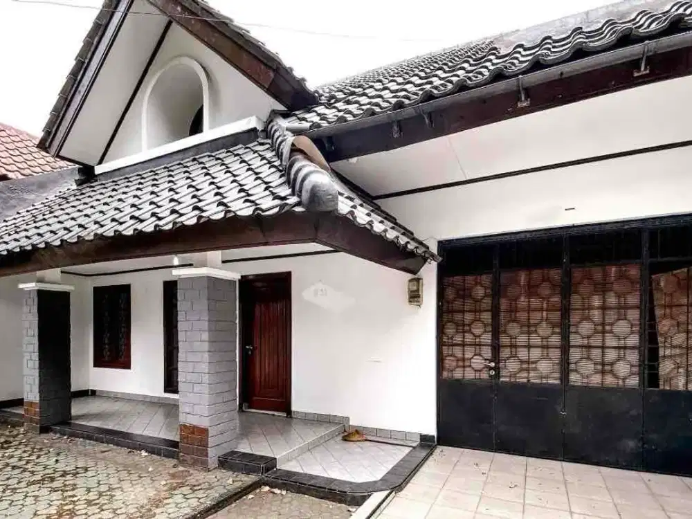 Murah! Rumah Anggrek Loka BSD Depan Taman, LT 200, 2,5M Nego