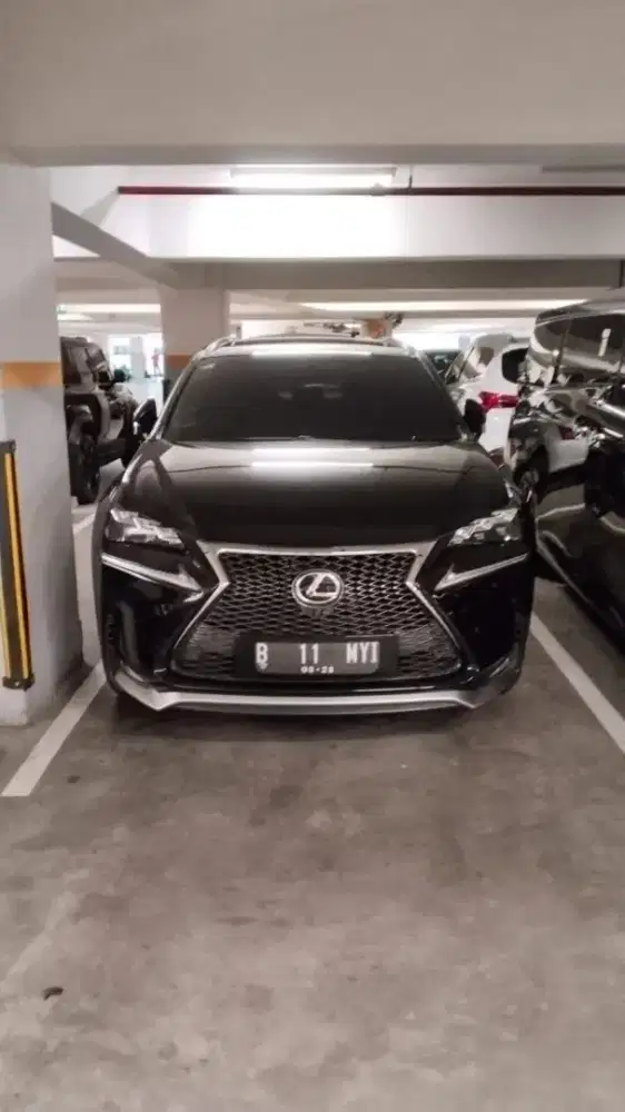 Lexus NX200T F Sport 2015