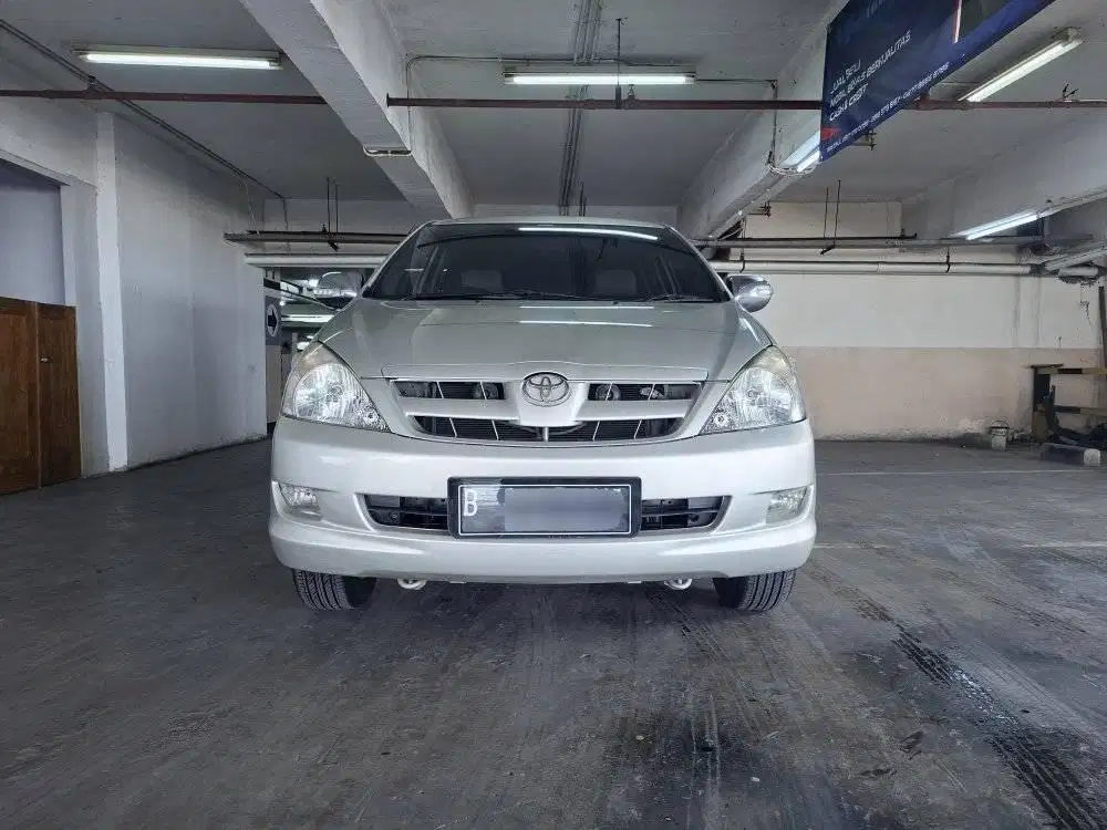 TOYOTA KIJANG INNOVA G 2.0 MT MANUAL  2006 SILVER