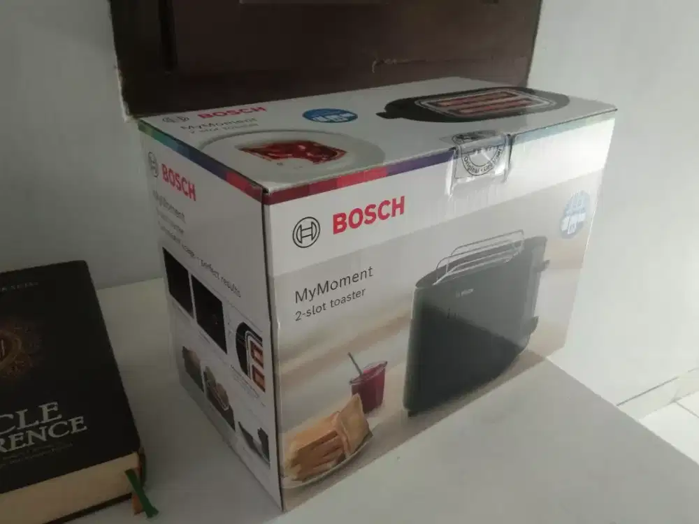 Dijual : 1 Pemanggang Roti / Toaster , merk Bosch , mewah dan berkelas