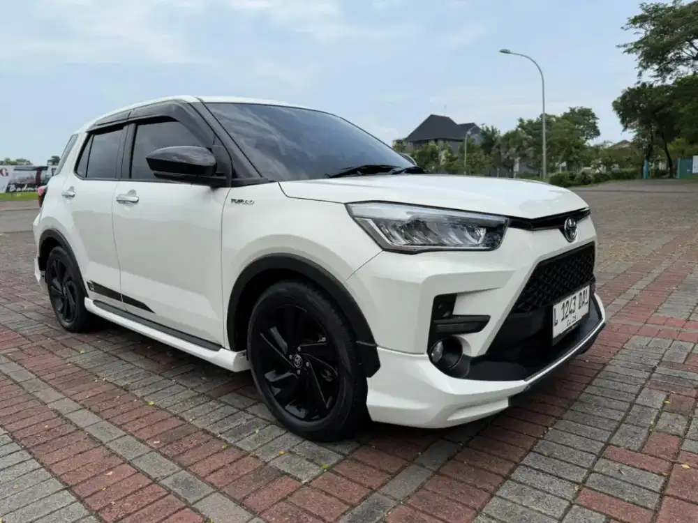 Toyota Raize GR Sport 1.0 Turbo Putih 2023