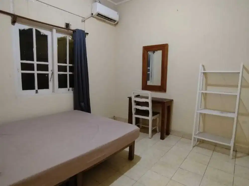 KOS TYPE AC BULANAN COLOMADU DEKAT RUKO HARLIN